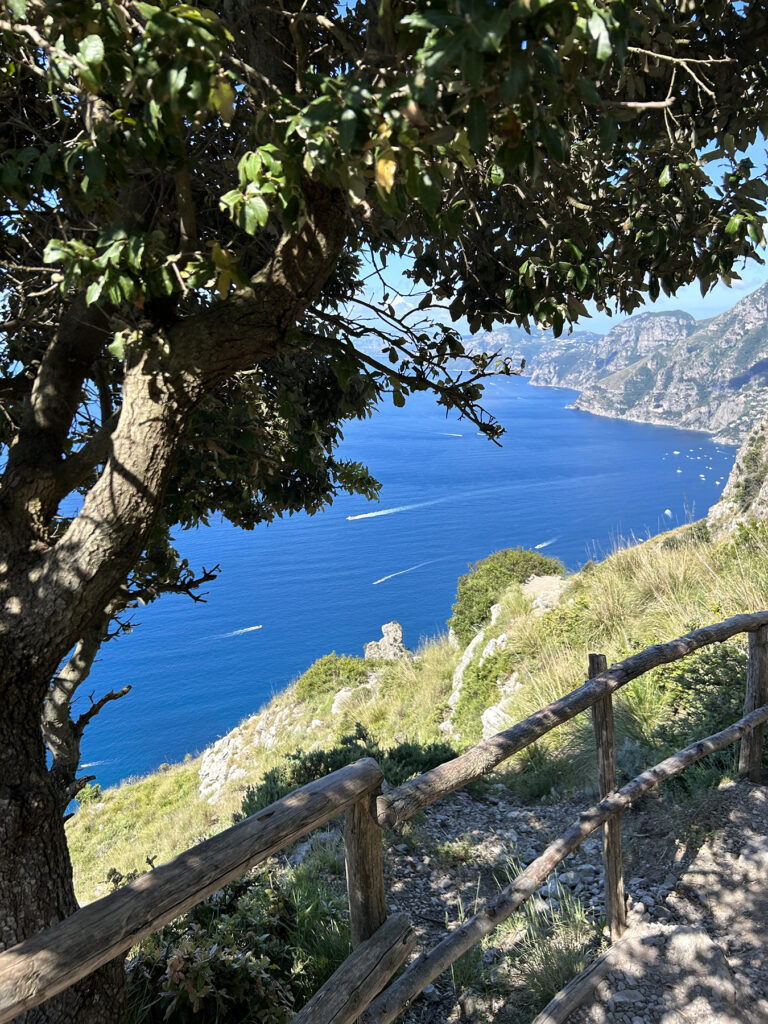 Scenic viewpoint along the Path of the Gods trail overlooking the Amalfi Coast — a breathtaking cliffside location for adventurous marriage proposals.Amalfi Coast proposal locations